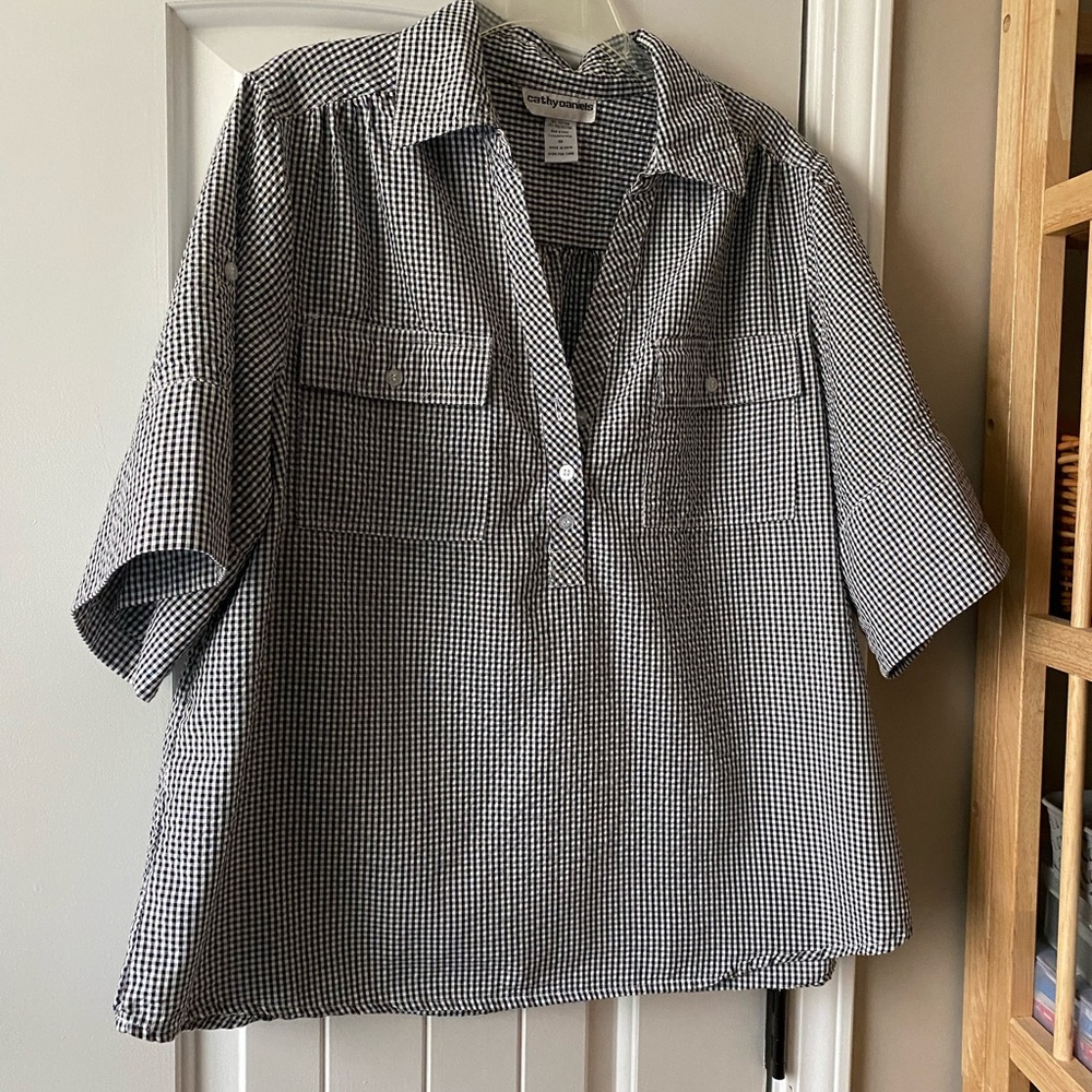Women’s Cathy Daniels 3/4-sleeved top size 1X
